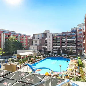 **** Hotel apartamentowy Admiral Plaza Bułgaria